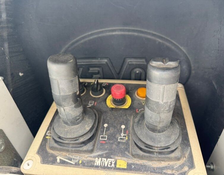 NISSAN  CABSTAR NT400 CESTA ELEVADORA 
